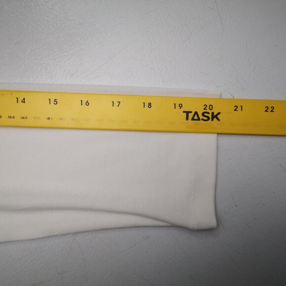 NWT Denver Hayes Ladies Size Large White V-neck Fitted 3/4 Sleeves T-shirt - Picture 12 of 13